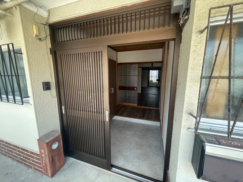 玄関 沢ノ町文化北向き