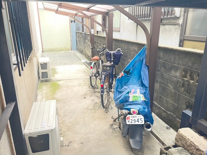 駐輪場 沢ノ町文化北向き