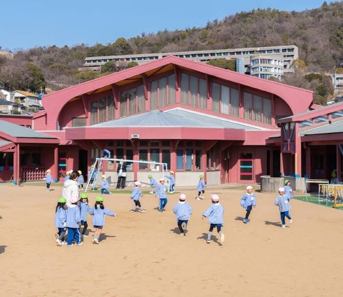 生成幼稚園(幼稚園/保育園)まで400m LOHAUS雲雀丘山手（201）