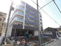 トレエッセ茨木