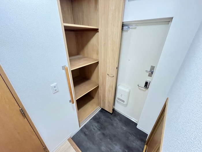 靴箱 アルビス五月ヶ丘１１６号棟