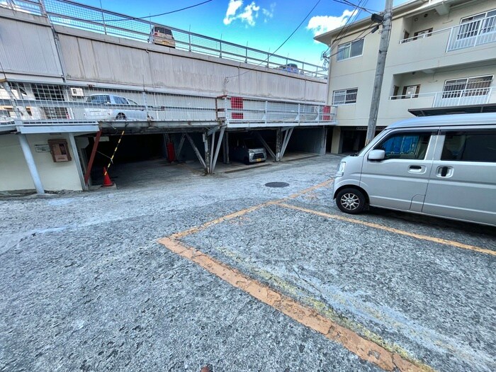 駐車場 森住ハイツＢ