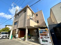 ＩＳキュービック