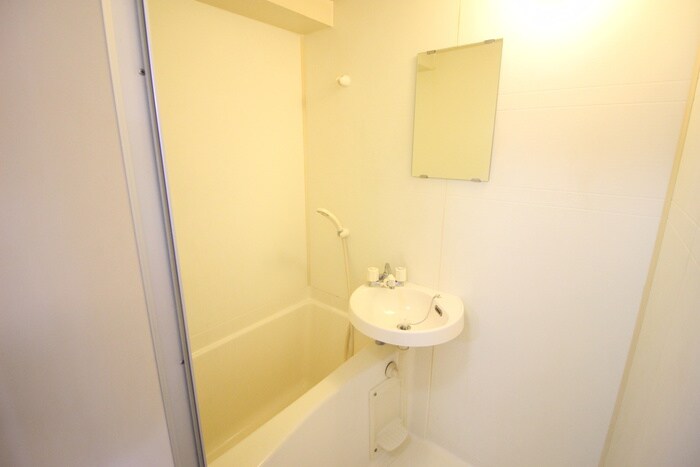 バス／シャワールーム等 リアライズ服部