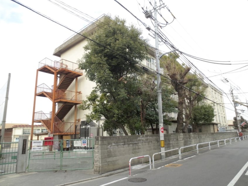 寺方小学校(小学校)まで413m 第１フラットリバーハイツ