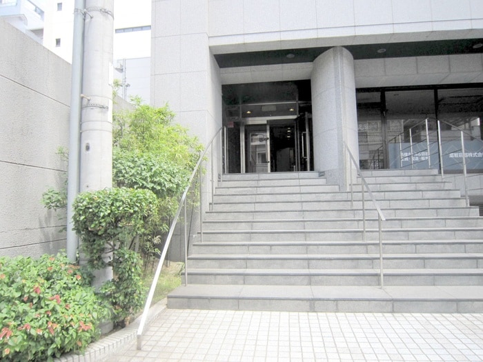 エントランス部分 ゴックス南森町