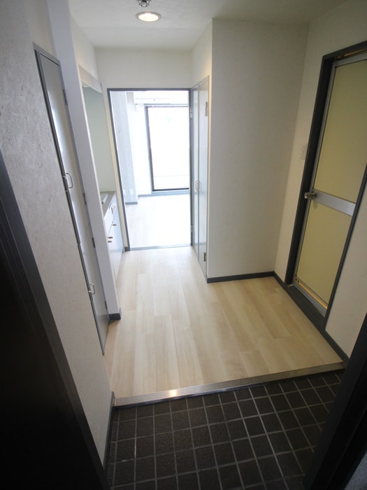 玄関 ゴックス南森町