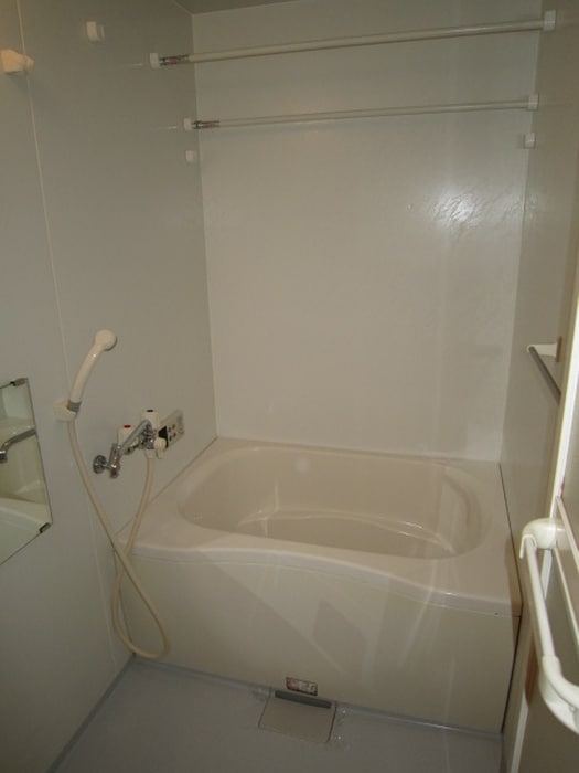 バス／シャワールーム等 フレ－ベルハイツ