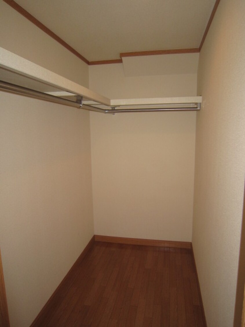 収納 フレ－ベルハイツ