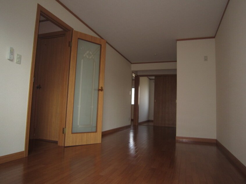 居室 フレ－ベルハイツ