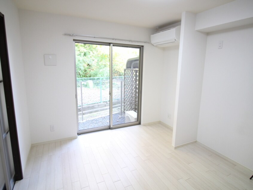 居室 ファインローズ