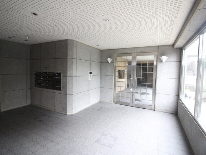 エントランス部分 グレース甲陽園