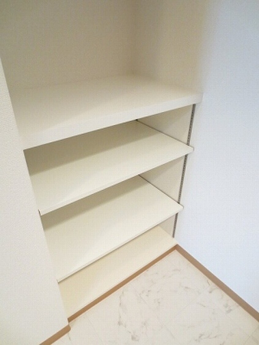 靴箱 アスティオン大手通