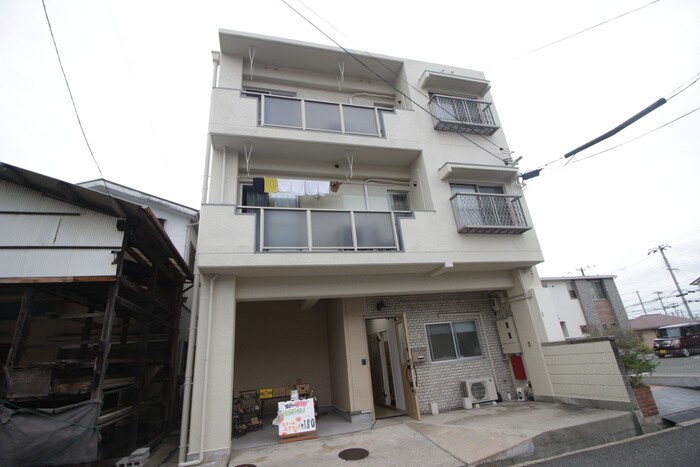 外観写真 パインヒルズ