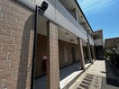 エントランス部分 フジパレス札場