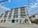 グレイス川西南館の外観