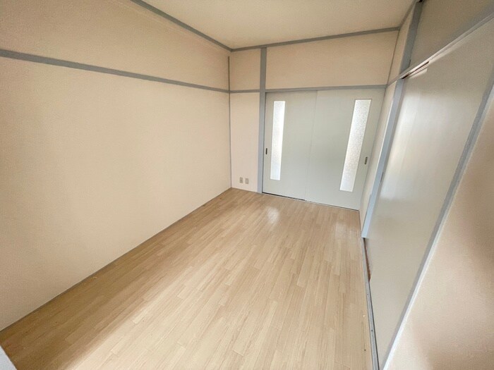 居室 グレイス川西南館