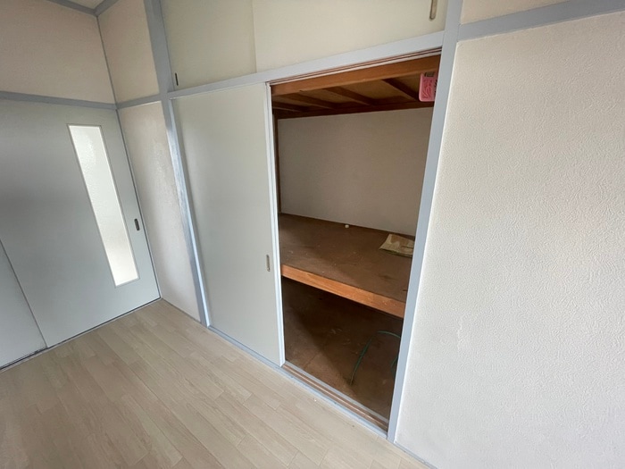収納 グレイス川西南館