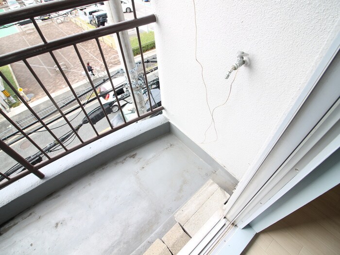 洗濯機置場 グレイス川西南館