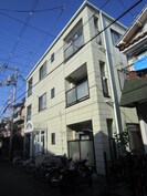 川島第３ビルの外観