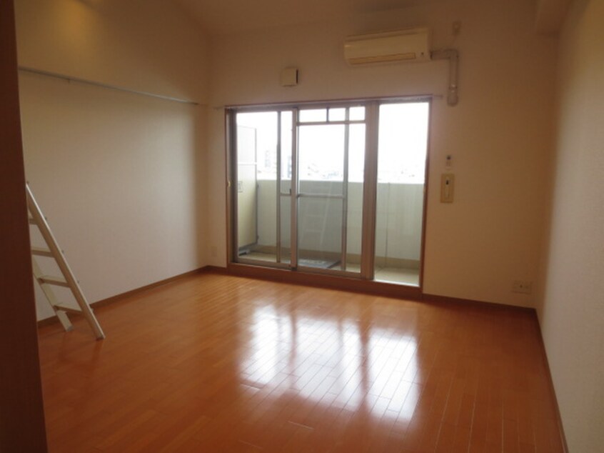 居室 ヴェルデ東園田