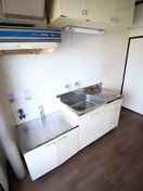 キッチン ターミナルルーエ(1001)