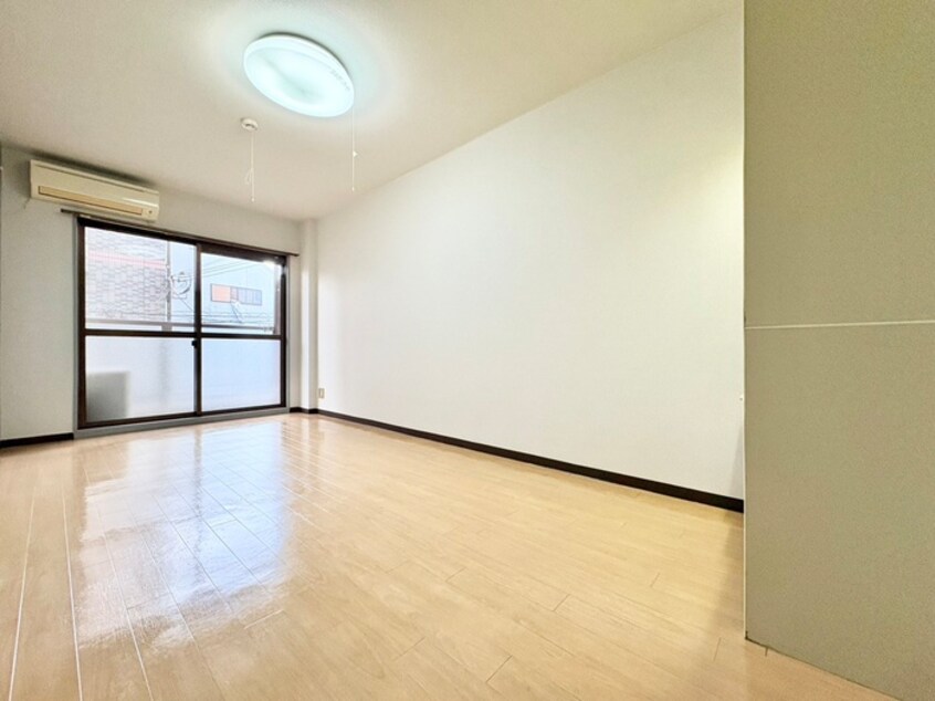 居室 近江マンション