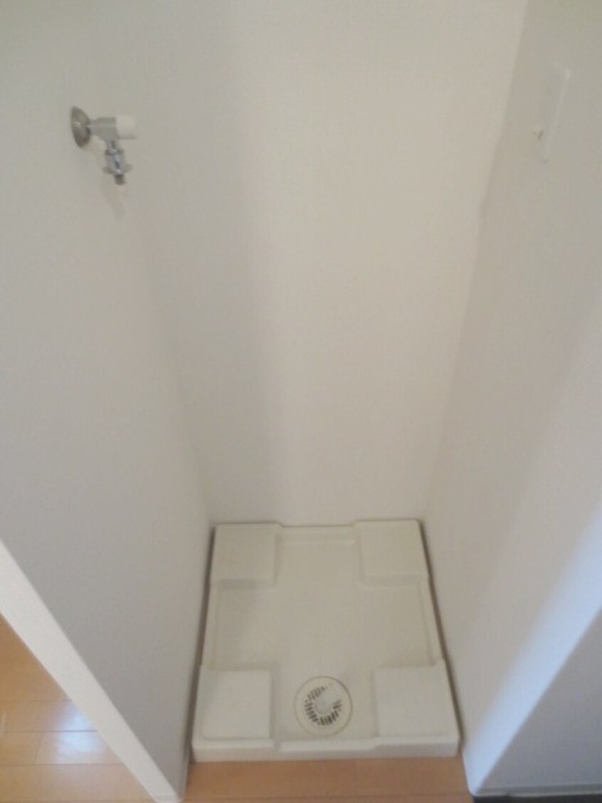 洗濯機置場 レジディア京町堀