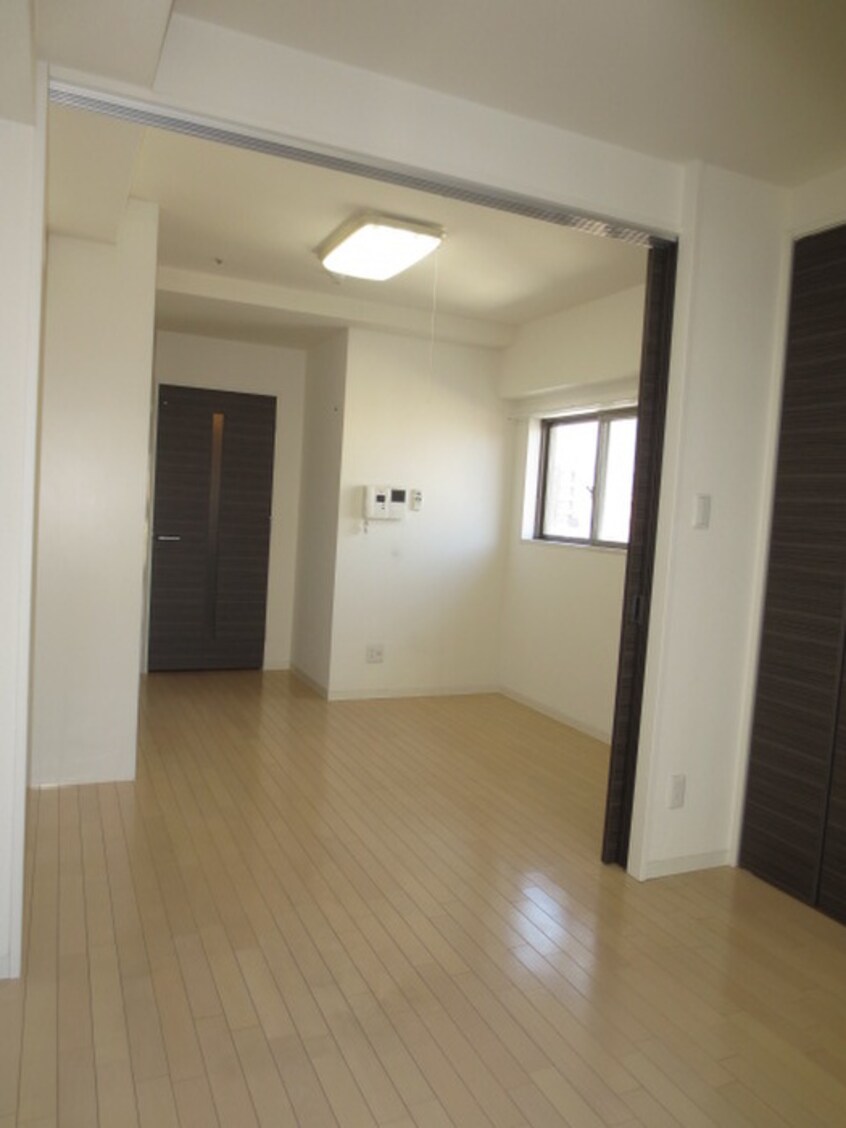 居室 レジディア京町堀