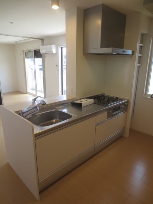 キッチン フレアＭＥＧＵＲＩ