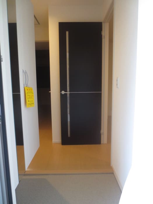 玄関 フレアＭＥＧＵＲＩ