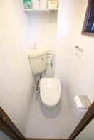 トイレ エストゥディオ