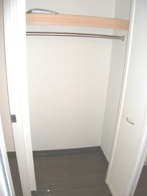 収納 ｴｽﾃﾑﾌﾟﾗｻﾞ京都烏丸五条(205)