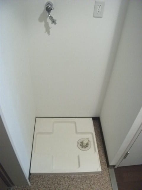 洗濯機置場 ｴｽﾃﾑﾌﾟﾗｻﾞ京都烏丸五条(205)