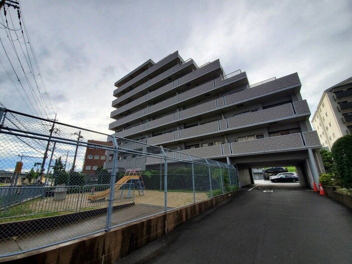 外観写真 エスリ－ド淀(301)