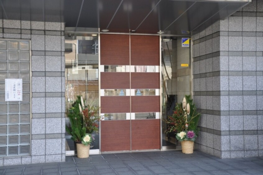 エントランス部分 クラルテ高槻北園町（507）