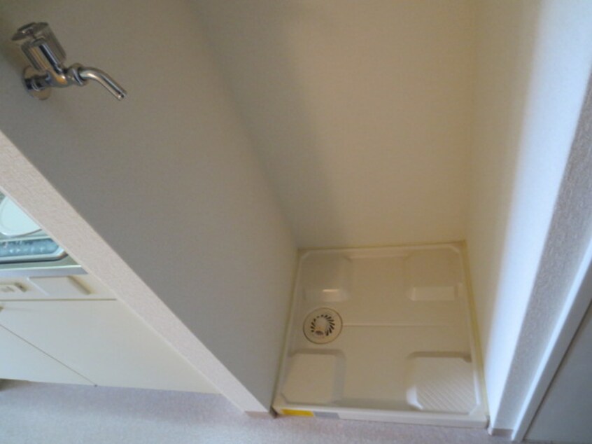 洗濯機置場 カーマ　エスパッソ