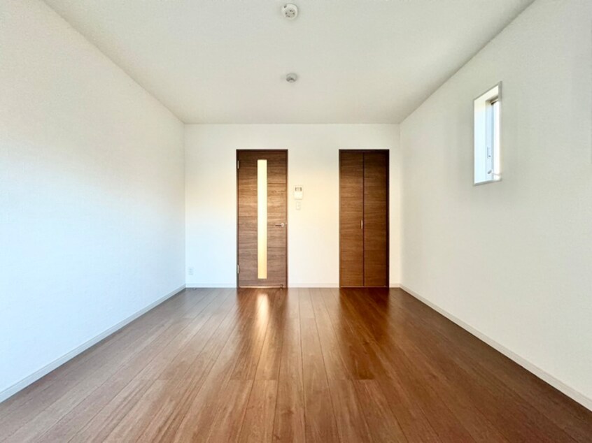 居室 フィアスコート羽衣