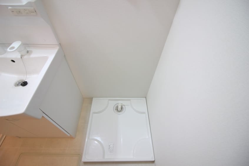 洗濯機置場 フィアスコート羽衣