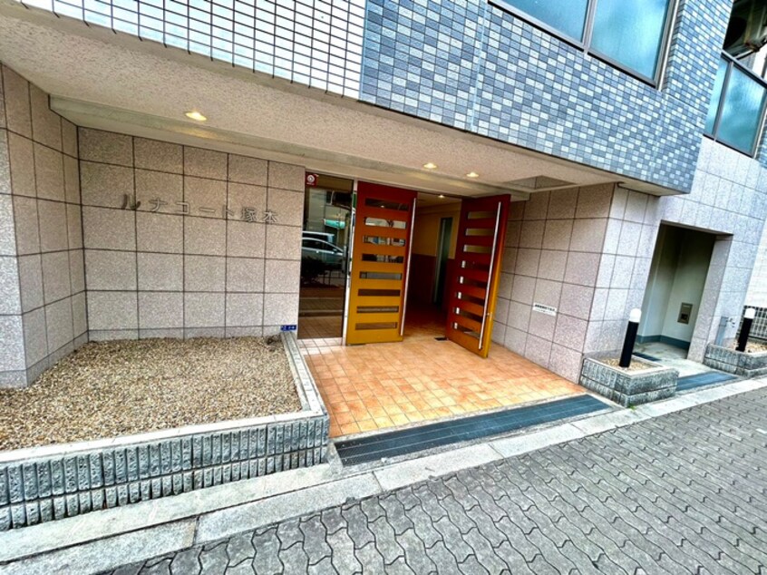 エントランス部分 ルナコ－ト塚本