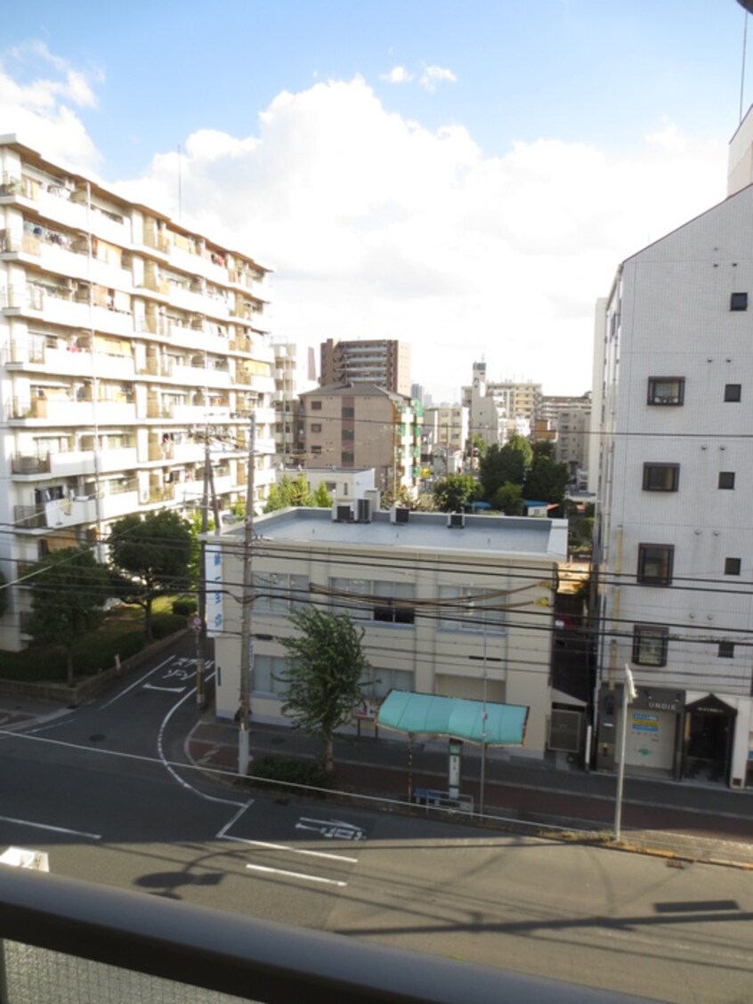 室内からの展望 ルナコ－ト塚本