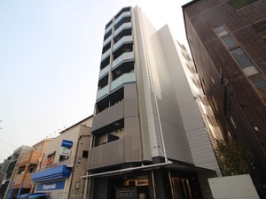 ﾌｧｰｽﾄﾌｨｵｰﾚ大阪ｳｴｽﾄ(502)