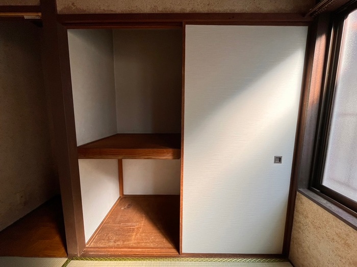 収納 ビエノス岡