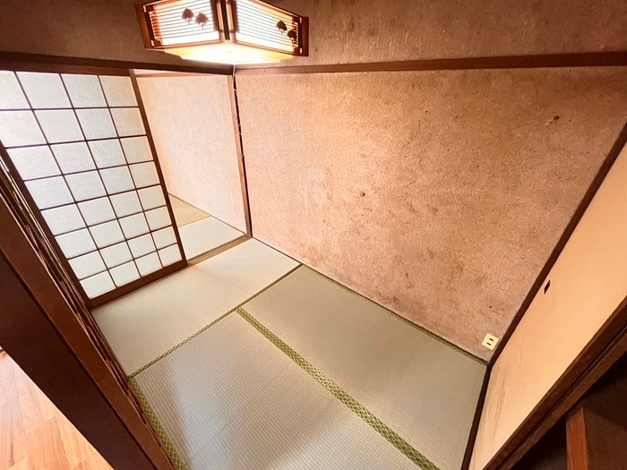 居室 ビエノス岡