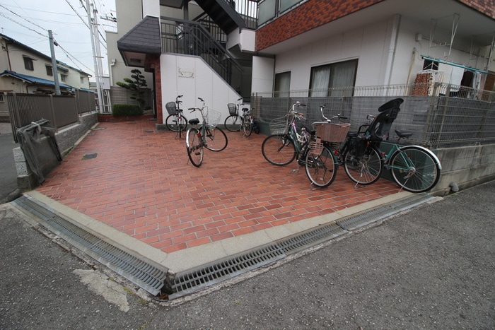 駐輪場 水月コ－ポ