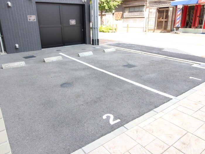 駐車場 エル　シオン