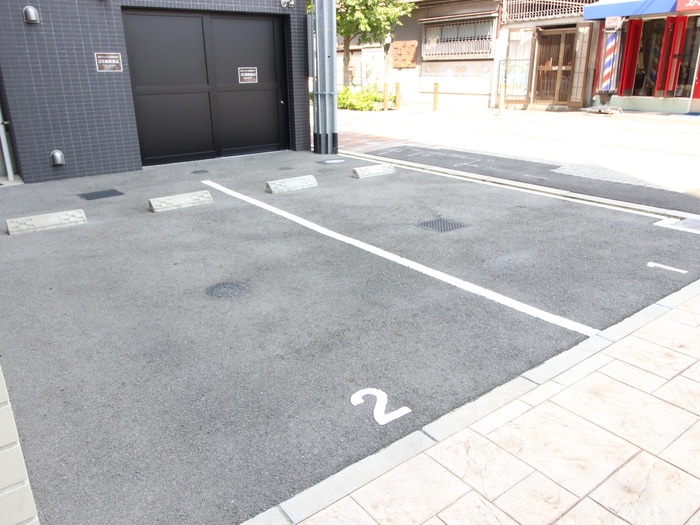 駐車場 エル　シオン