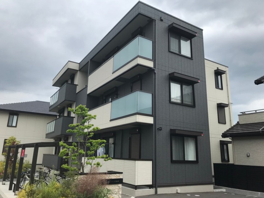 外観写真 Lien　町楠葉　Ｂ棟