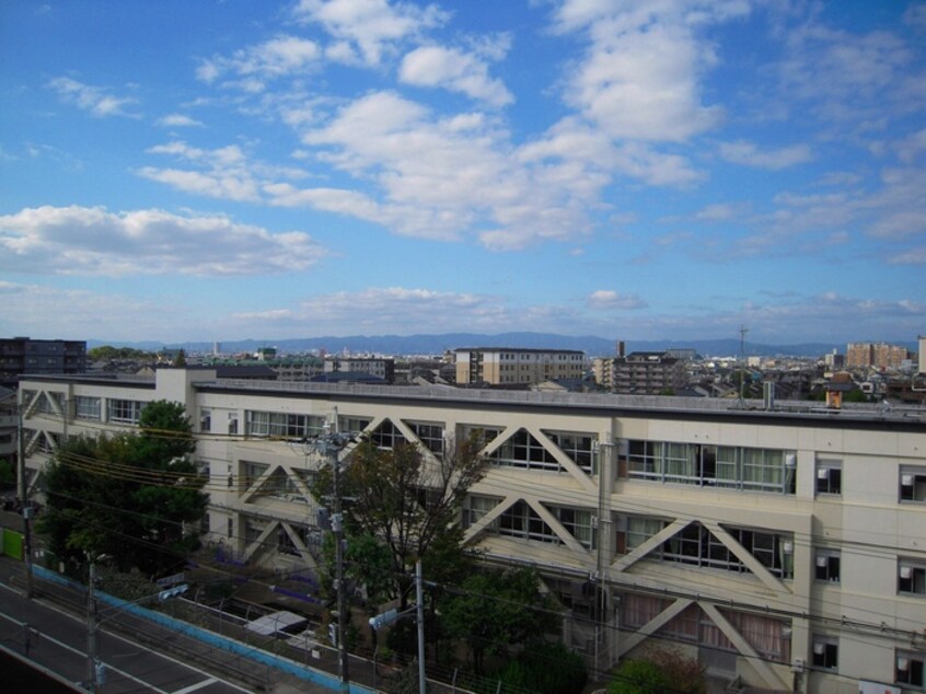 神田小学校(小学校)まで280m 第一八幸マンション