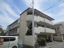 御統ハイツの外観